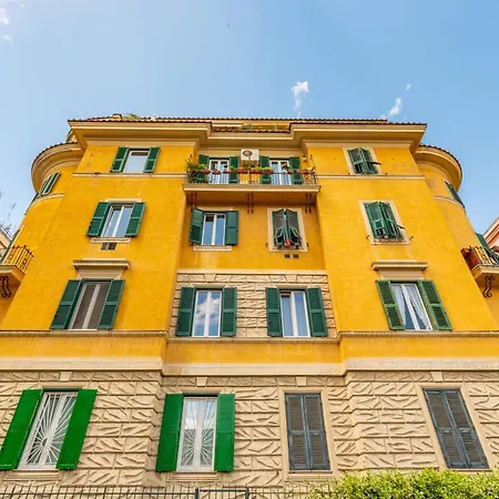 Andenis Tiber House