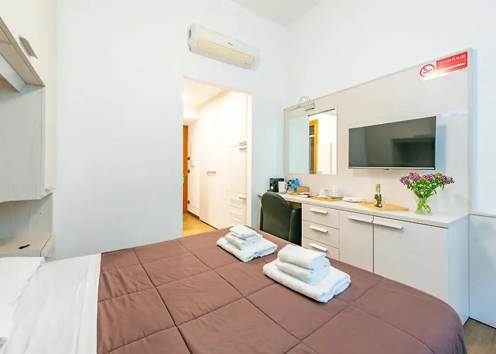 Andenis Tiber House Rome