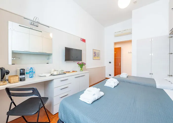 Andenis Tiber House 4*