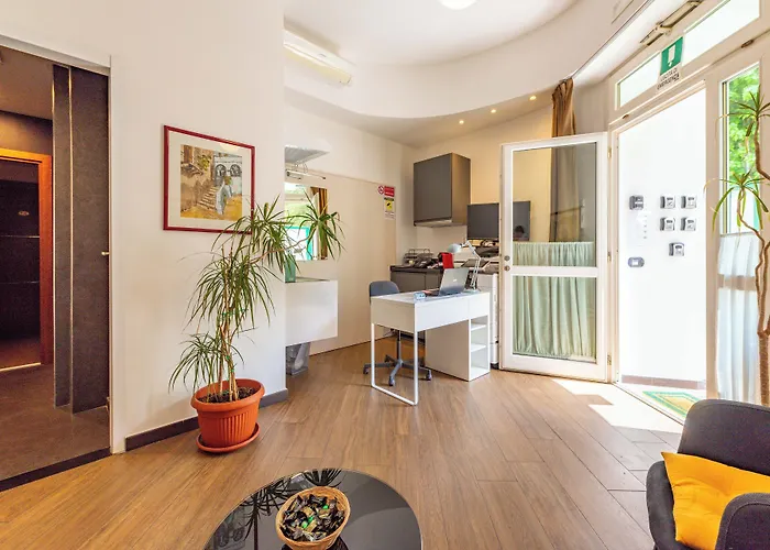 Гостевой дом Andenis Tiber House
