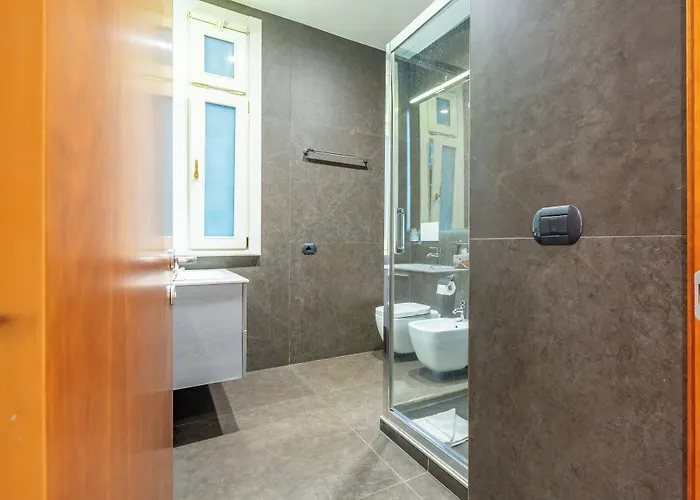 Andenis Tiber House Rome